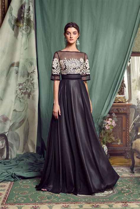 Women’s Designer Eveningwear 